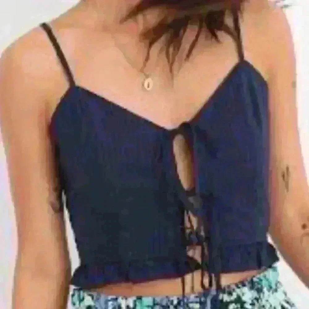 Navy blue Crop lace up front - Picture 5 of 7